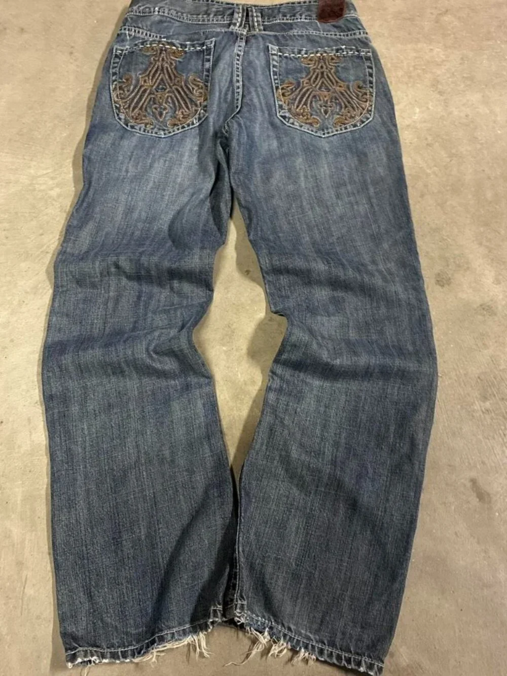 Great fitting 32x32 y2k style jeans
